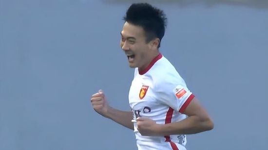 被大物叔叔迷住